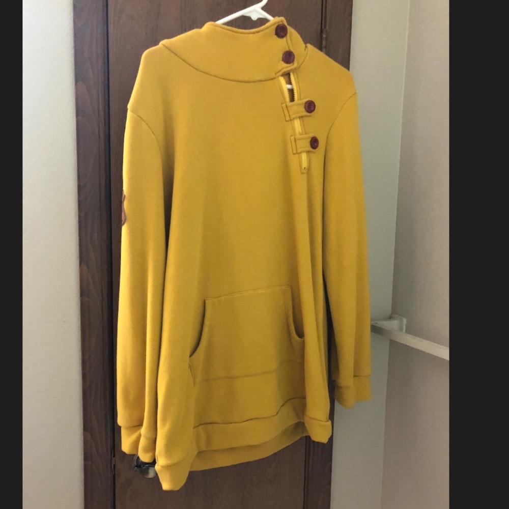 Alaska Chicks hooded sweater